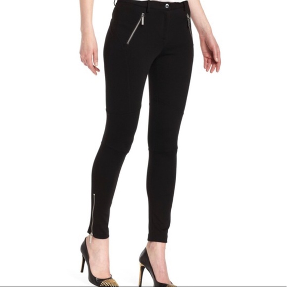 Michael Kors Denim - 〰️MICHAEL KORS〰️ Black Skinny Pants